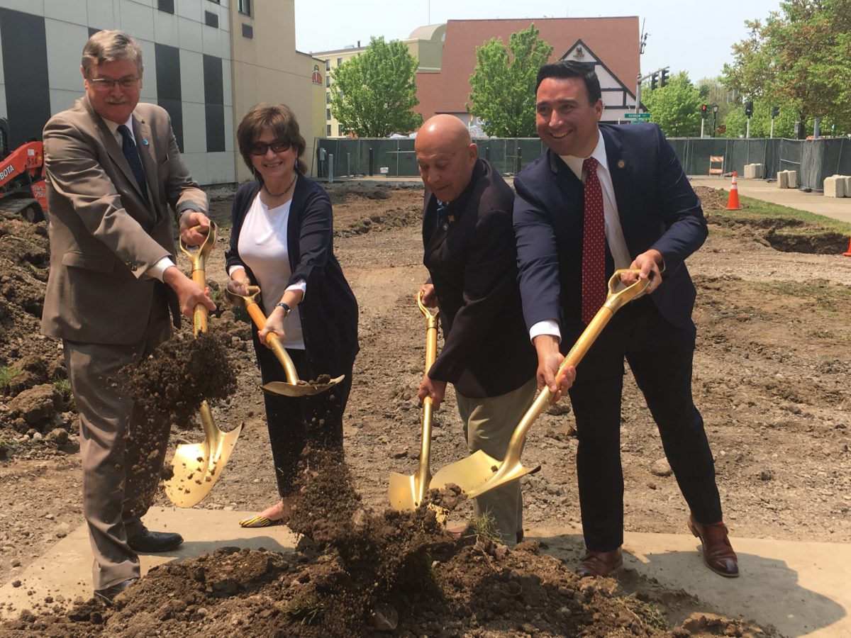 Cataract Commons Ground Breaking at Niagara Falls